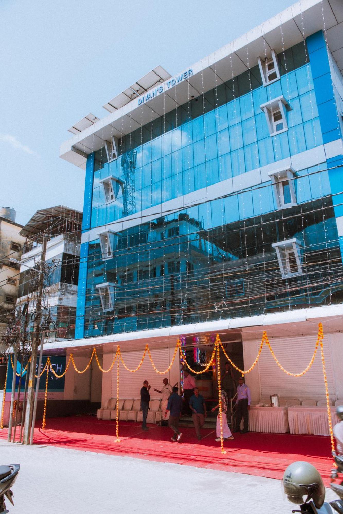 Reach Inn Kochi Екстериор снимка